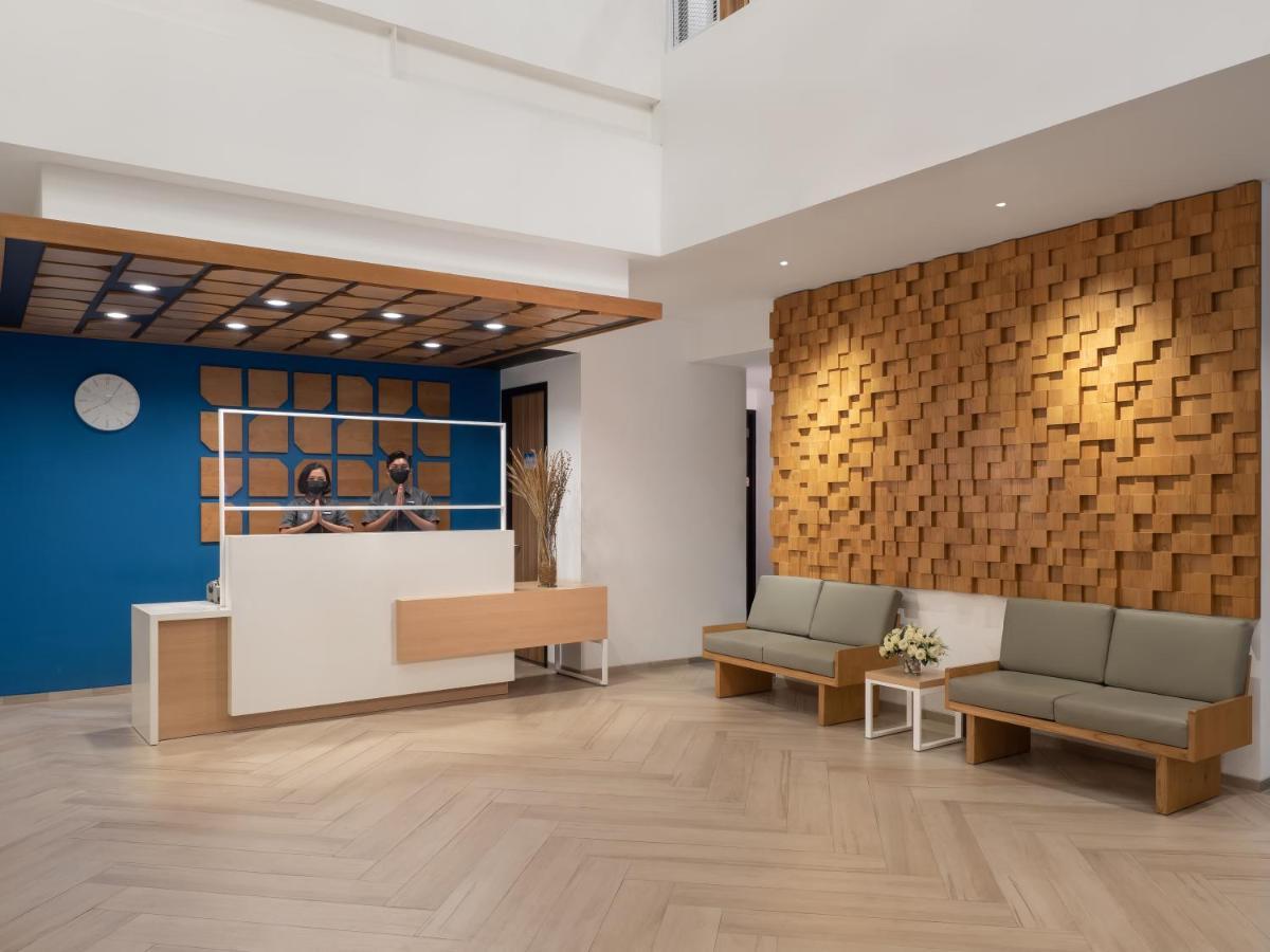 Hotel 88 Blok M Jakarta By Wh Экстерьер фото